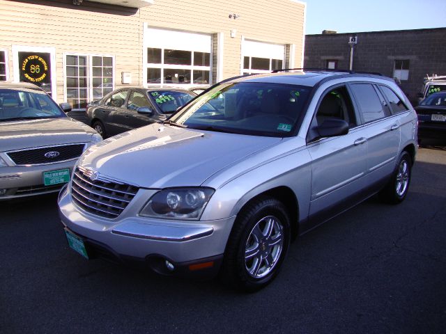 Chrysler Pacifica 2004 photo 1