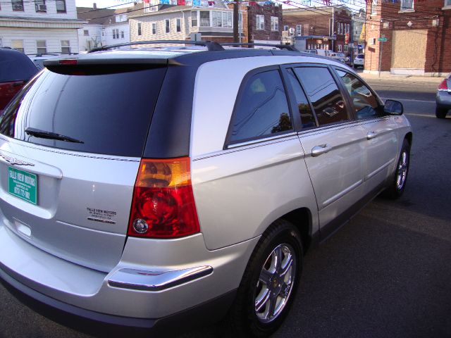 Chrysler Pacifica 2004 photo 3