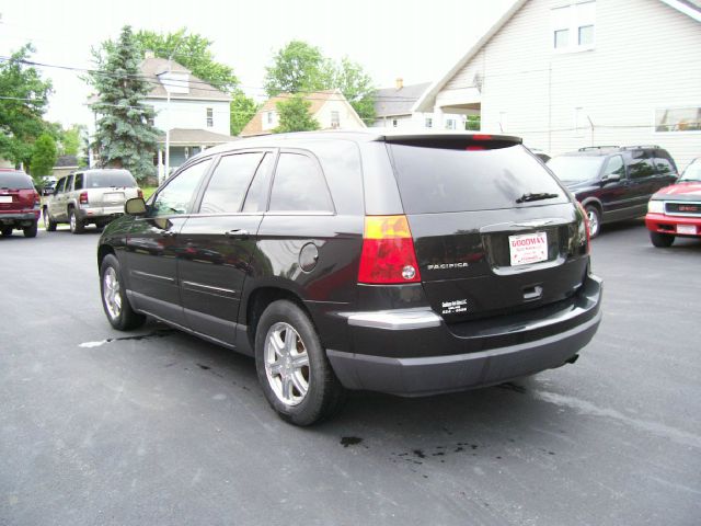 Chrysler Pacifica 2004 photo 25