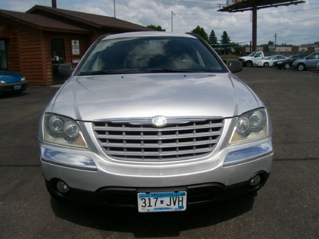 Chrysler Pacifica 2004 photo 2