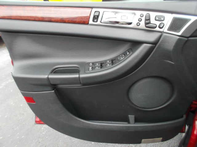 Chrysler Pacifica 2004 photo 22