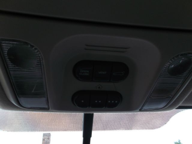 Chrysler Pacifica 2004 photo 5