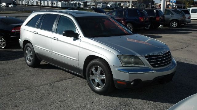 Chrysler Pacifica 2004 photo 2