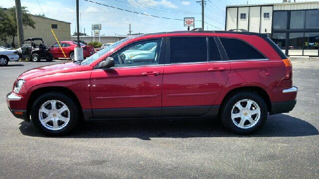 Chrysler Pacifica 2004 photo 2