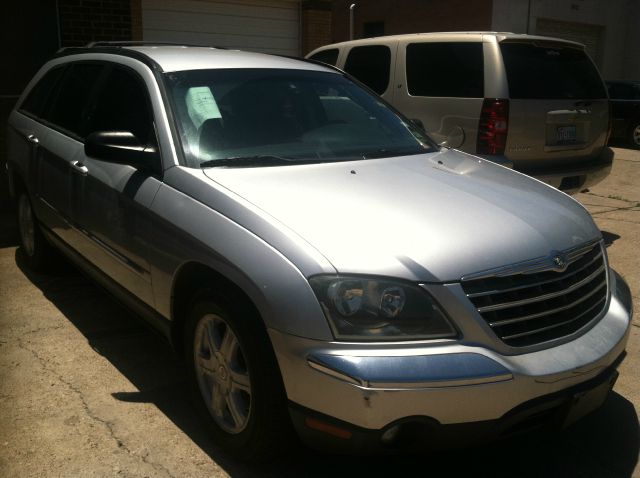 Chrysler Pacifica 2004 photo 1