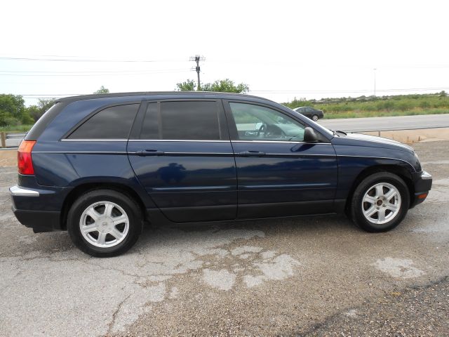 Chrysler Pacifica 2004 photo 1