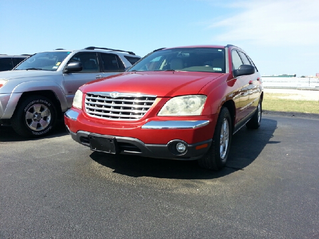 Chrysler Pacifica 2004 photo 2