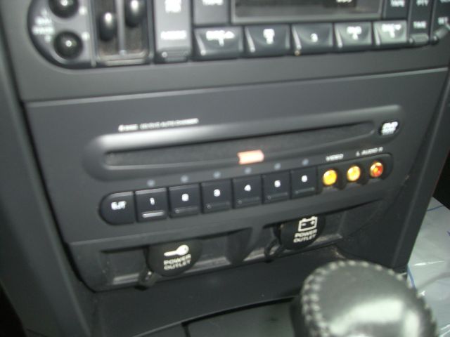 Chrysler Pacifica 2004 photo 11