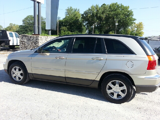 Chrysler Pacifica Slk55 AMG SUV