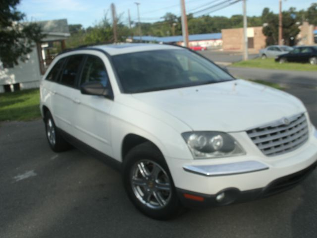 Chrysler Pacifica 2004 photo 3