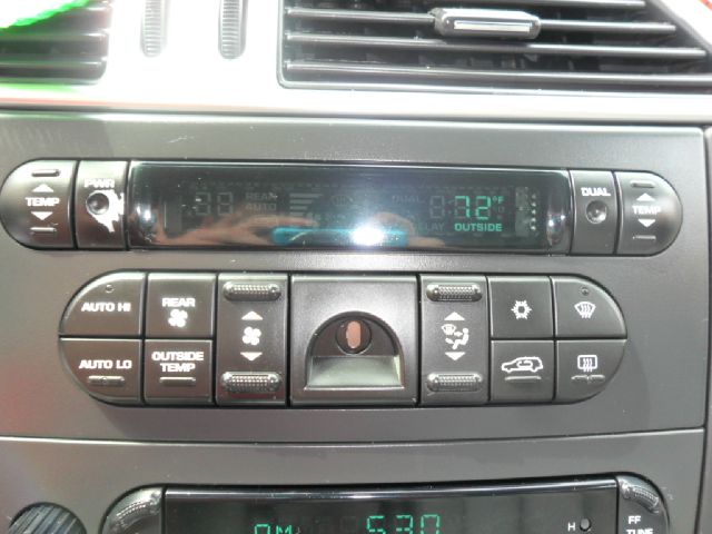 Chrysler Pacifica 2004 photo 15