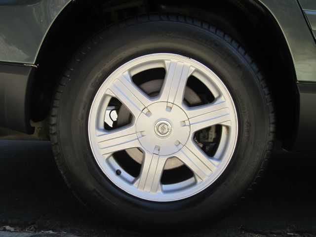 Chrysler Pacifica 2004 photo 2