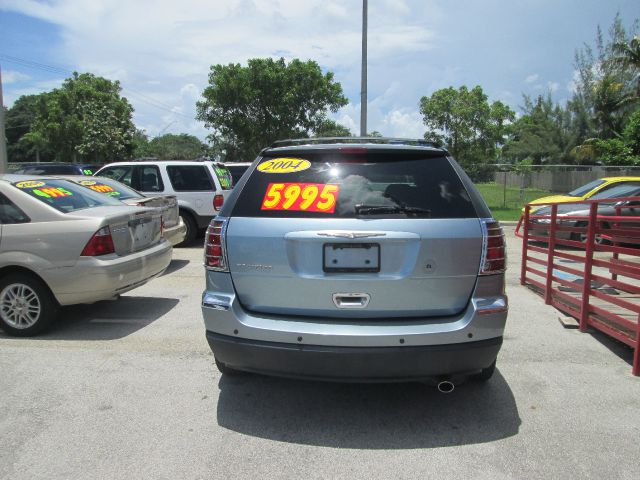 Chrysler Pacifica 2004 photo 2