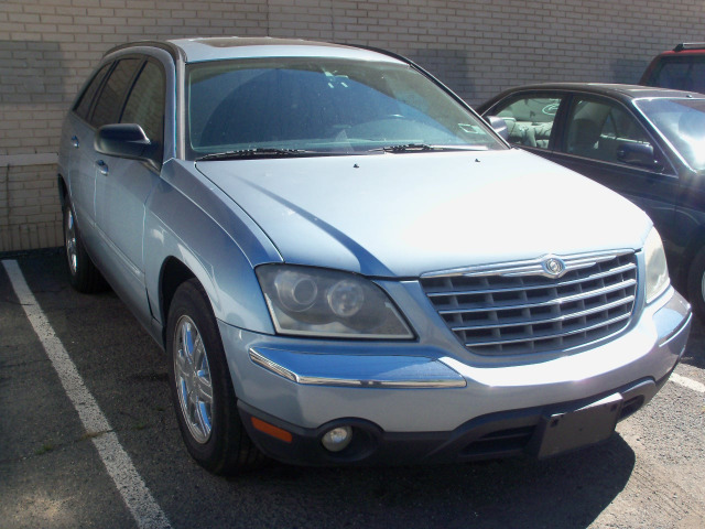 Chrysler Pacifica 2004 photo 1