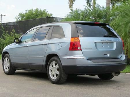 Chrysler Pacifica 2004 photo 1