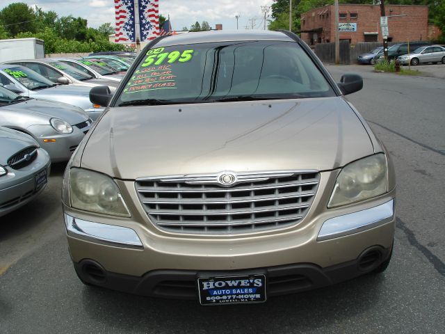 Chrysler Pacifica 2004 photo 2