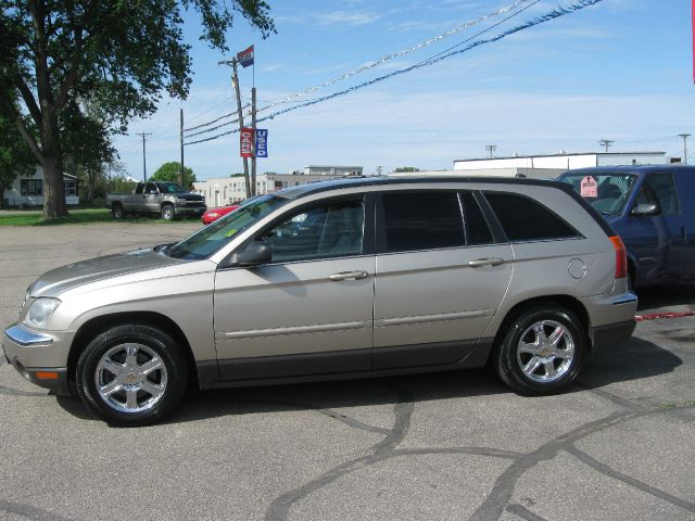 Chrysler Pacifica 2004 photo 1