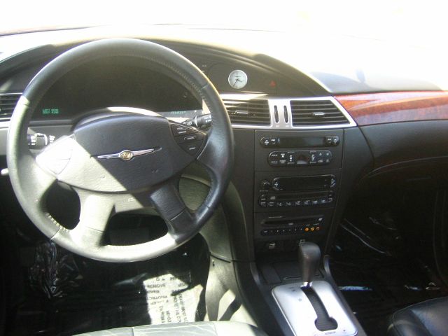 Chrysler Pacifica 2005 photo 1