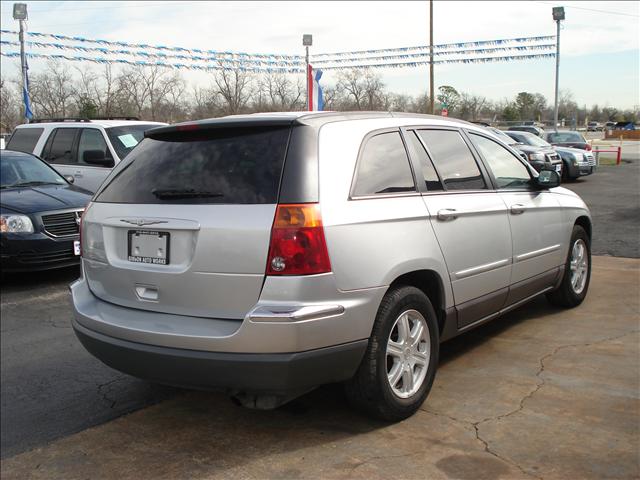 Chrysler Pacifica 2005 photo 3