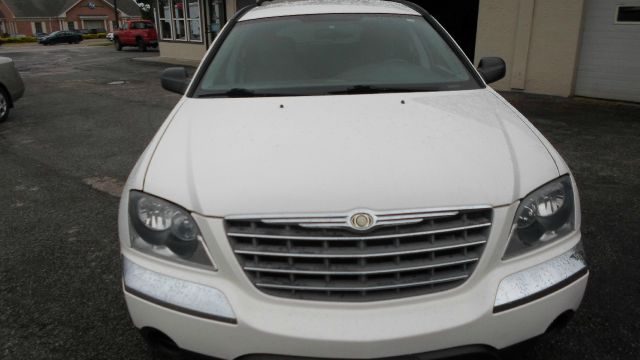 Chrysler Pacifica 2005 photo 3