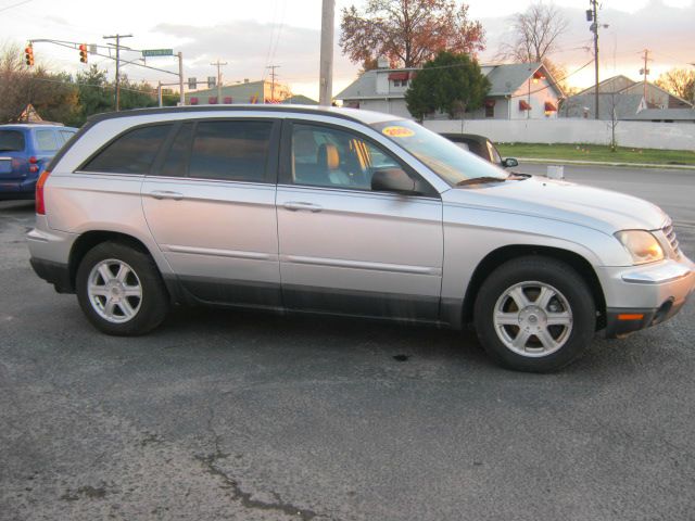 Chrysler Pacifica 2005 photo 1