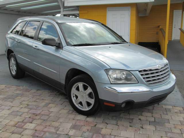 Chrysler Pacifica 2005 photo 1