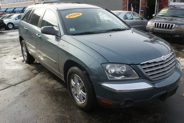 Chrysler Pacifica 2005 photo 1