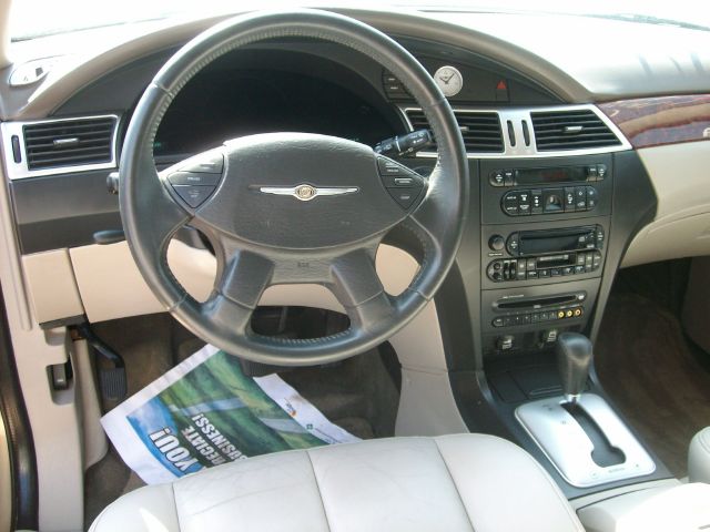 Chrysler Pacifica 2005 photo 7