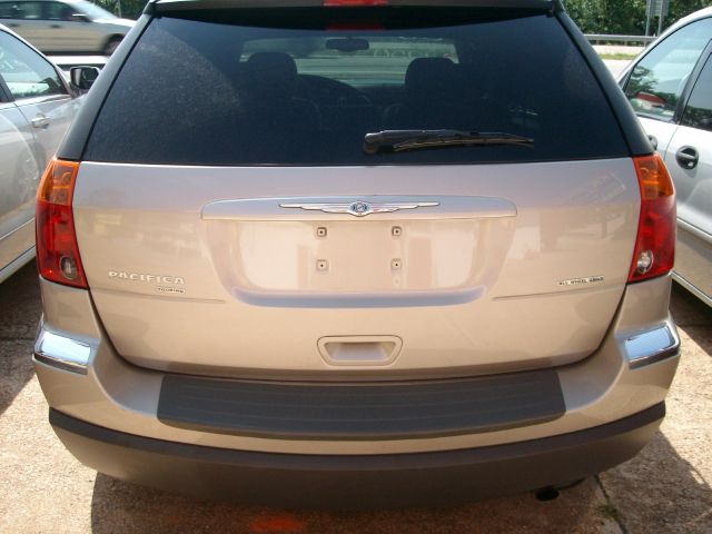 Chrysler Pacifica 2005 photo 9