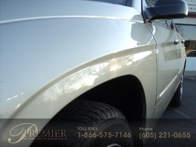 Chrysler Pacifica 2005 photo 0