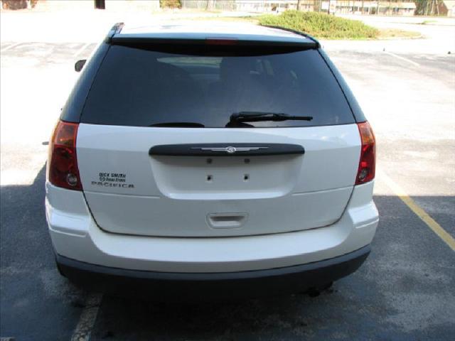 Chrysler Pacifica 2005 photo 3