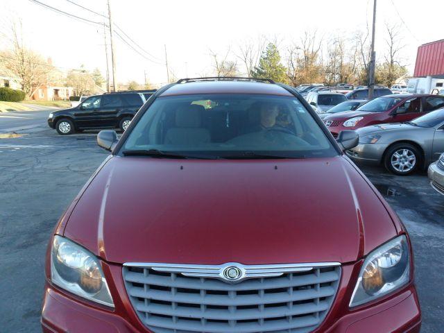 Chrysler Pacifica 2005 photo 3