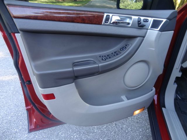 Chrysler Pacifica 2005 photo 41