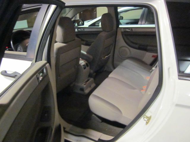 Chrysler Pacifica 2005 photo 3