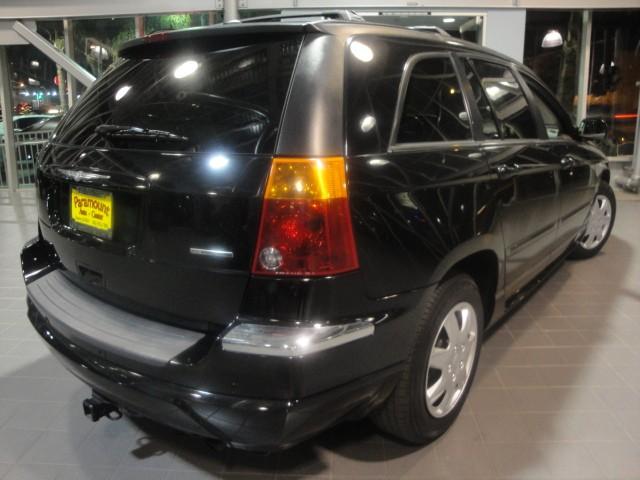 Chrysler Pacifica 2005 photo 1