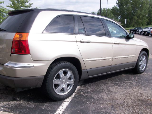 Chrysler Pacifica 2005 photo 14