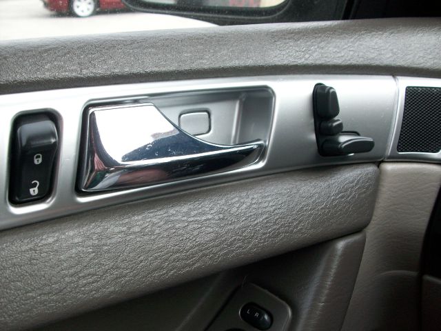 Chrysler Pacifica 2005 photo 8