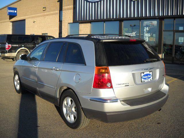 Chrysler Pacifica 2005 photo 3