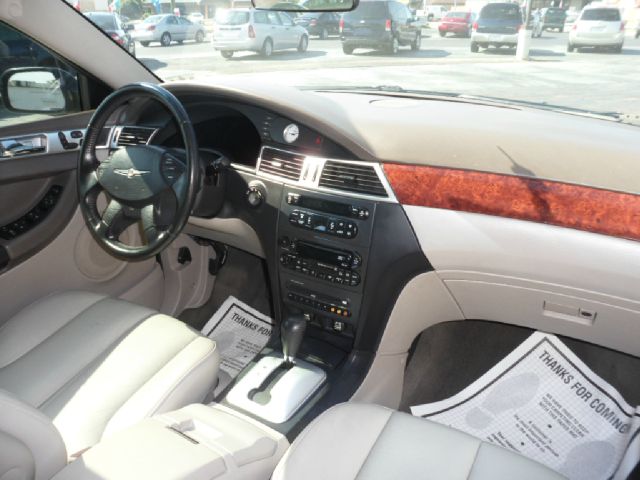 Chrysler Pacifica 2005 photo 17