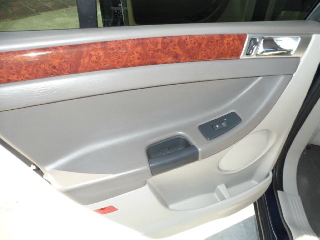 Chrysler Pacifica 2005 photo 3