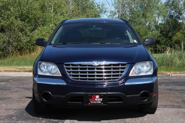 Chrysler Pacifica 2005 photo 1