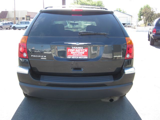 Chrysler Pacifica 2005 photo 4