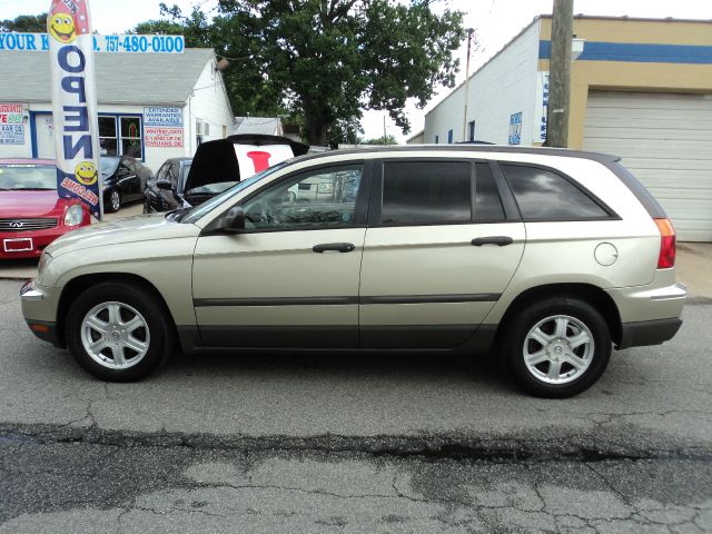 Chrysler Pacifica 2005 photo 4