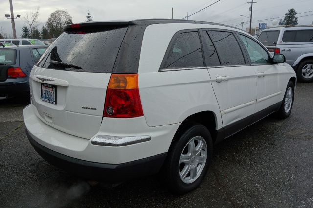 Chrysler Pacifica 2005 photo 4