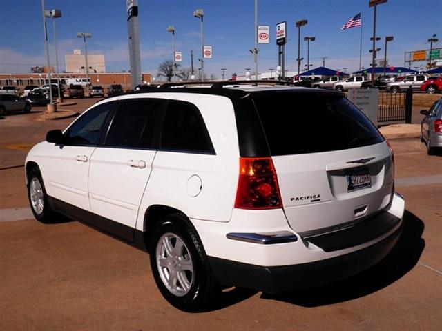 Chrysler Pacifica 2005 photo 5