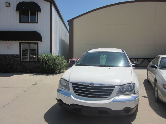 Chrysler Pacifica 2005 photo 1