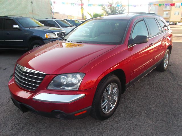 Chrysler Pacifica 2005 photo 4