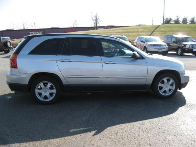 Chrysler Pacifica 2005 photo 4