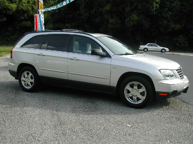 Chrysler Pacifica 2005 photo 1