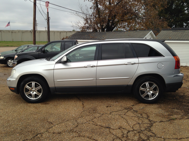 Chrysler Pacifica 2005 photo 1